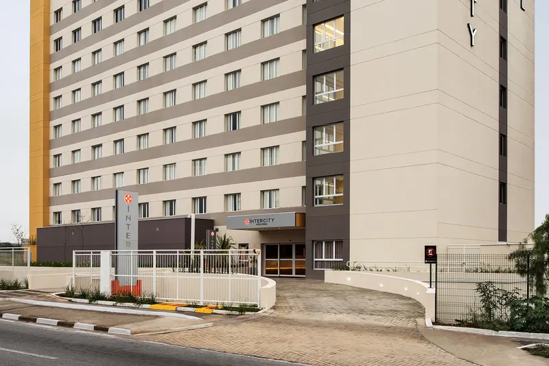 Intercity Pátio Pinda Hotel & Resort: fachada, em Pindamonhangaba