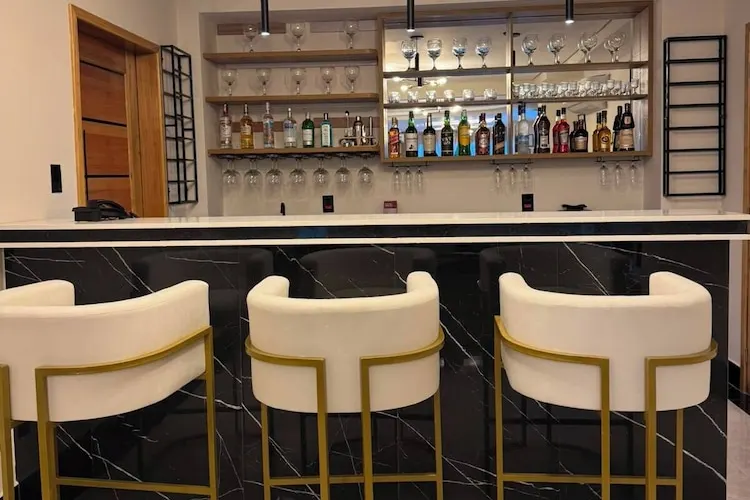 Le Bonne Ville Hotel: área comum, em Campos do Jordão