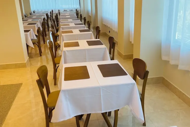 Café da manhã e refeições em Le Bonne Ville Hotel (Campos do Jordão)
