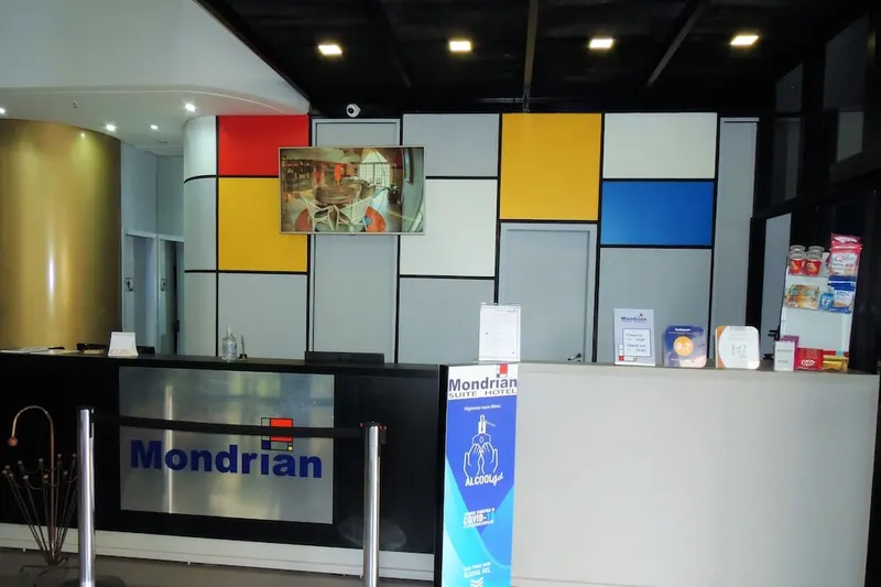 Mondrian Suite Hotel: área comum, em São José dos Campos
