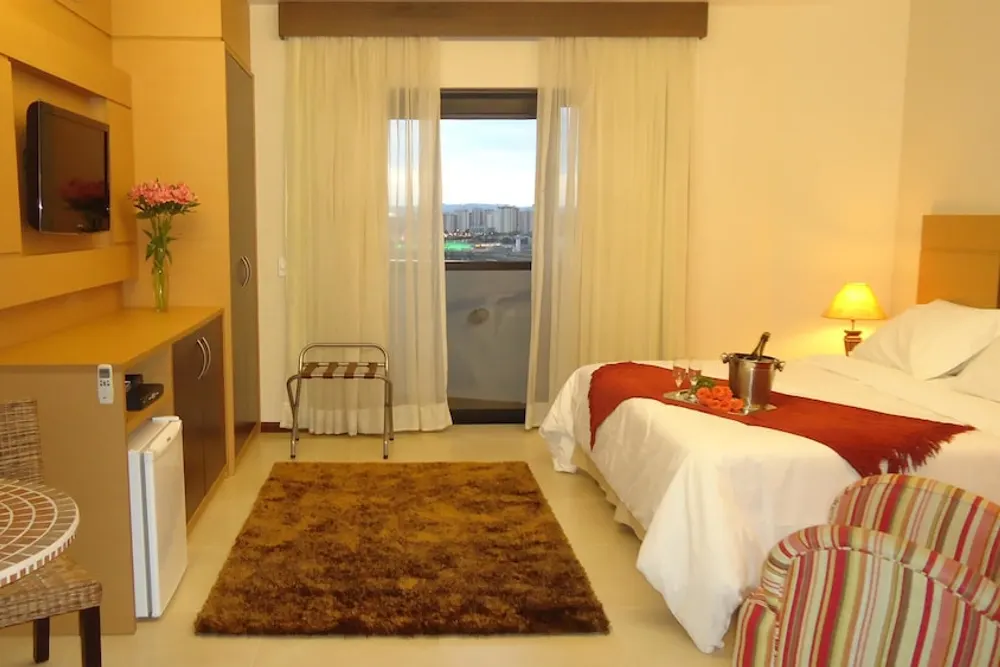 Quarto em Mondrian Suite Hotel (São José dos Campos)