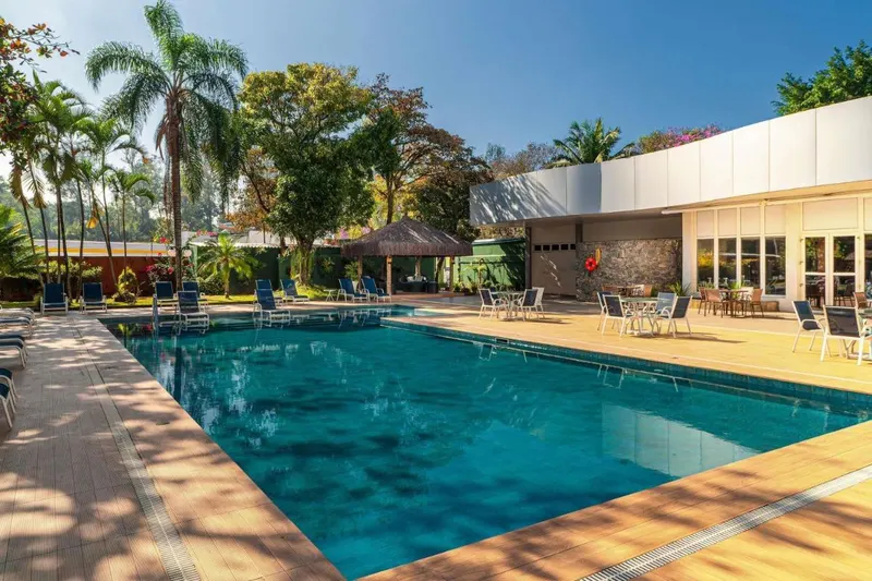 Novotel Sao Jose dos Campos: piscina, em São José dos Campos