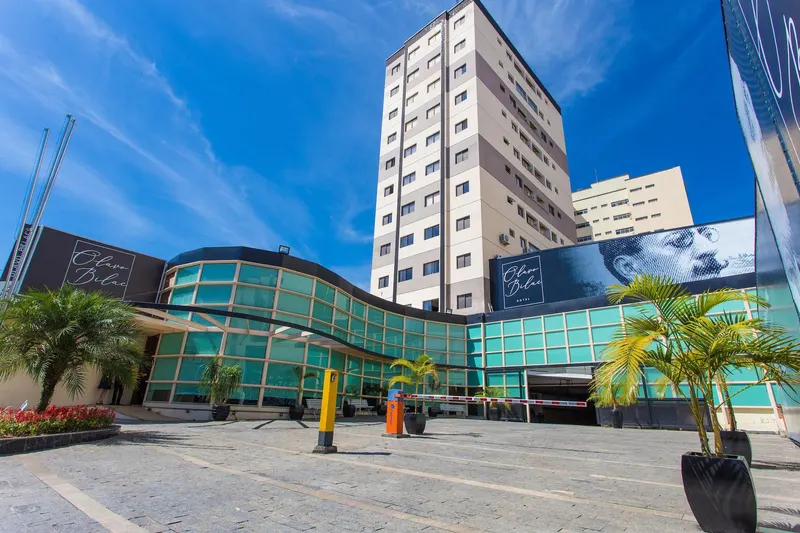 Olavo Bilac Hotel: fachada, em Taubaté