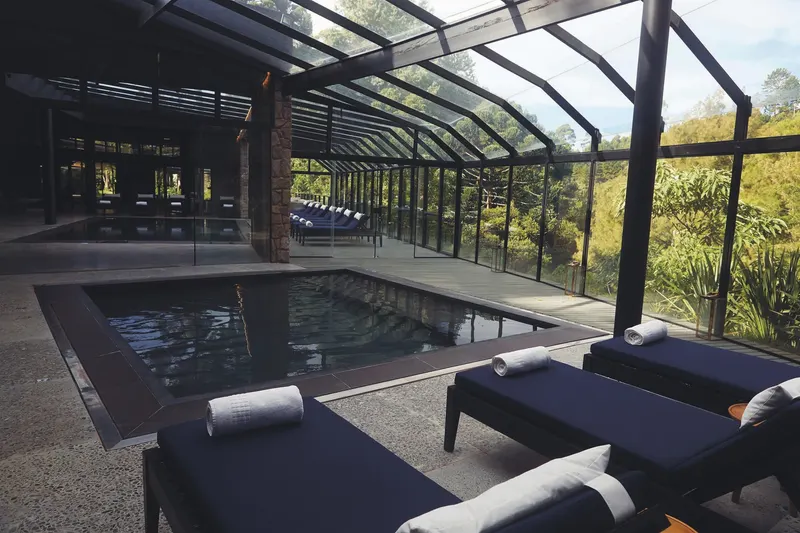 Ort Hotel: piscina, em Campos do Jordão