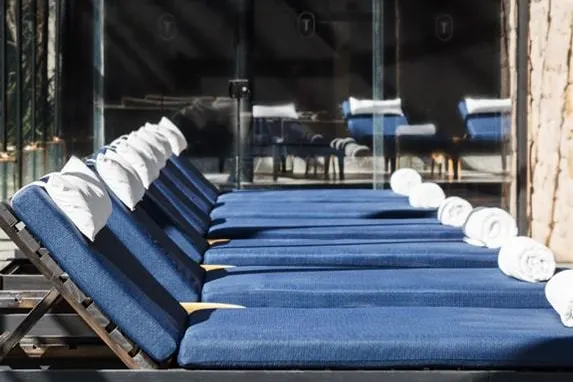 Ort Hotel: piscina, em Campos do Jordão