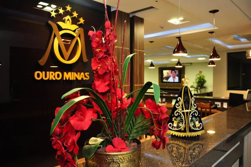 Ouro Minas Plaza Hotel: área comum, em Aparecida