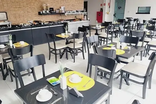 Café da manhã e refeições em Pinda Palace Hotel (Pindamonhangaba)