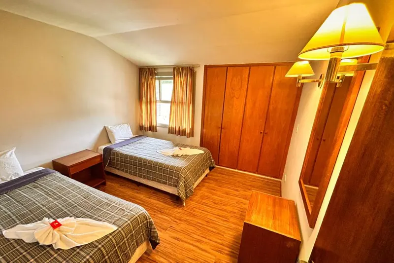 Quarto em Plaza Inn Week Inn (Campos do Jordão)
