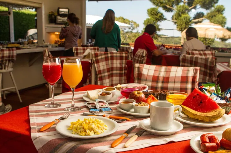 Café da manhã e refeições em Pousada Alto da Boa Vista (Campos do Jordão)