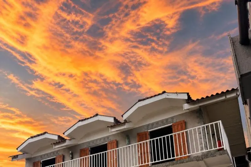 Pousada Araucaria Suites: fachada, em Campos do Jordão