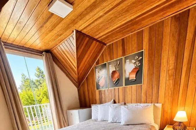 Quarto em Pousada Araucaria Suites (Campos do Jordão)