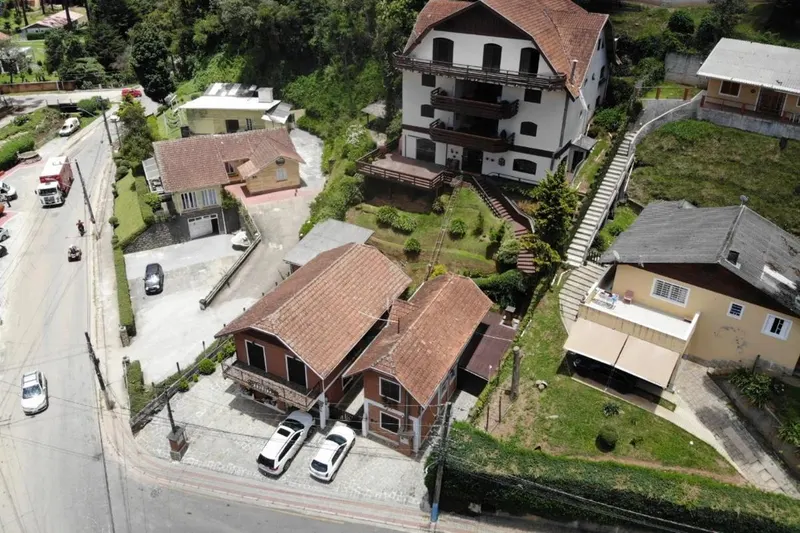 Pousada Atalaia: fachada, em Campos do Jordão
