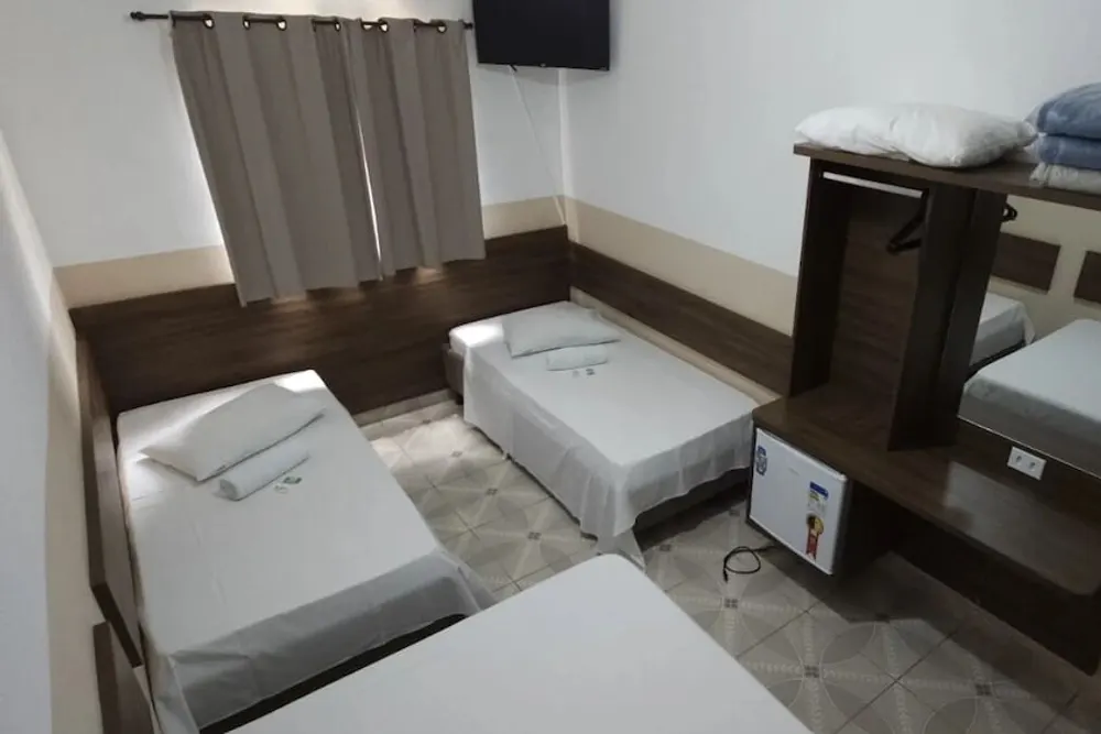 Pousada Bela Rainha: quarto, em Aparecida