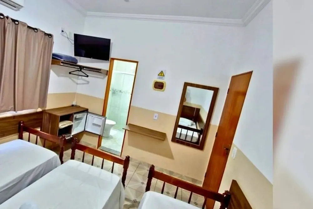 Pousada Bela Rainha: quarto, em Aparecida