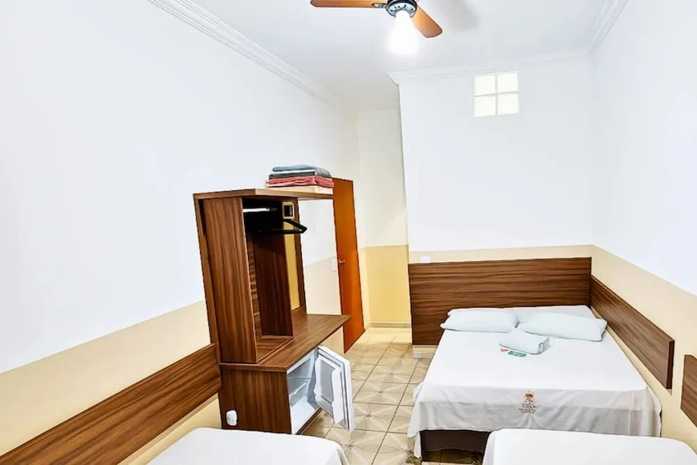 Pousada Bela Rainha: quarto, em Aparecida