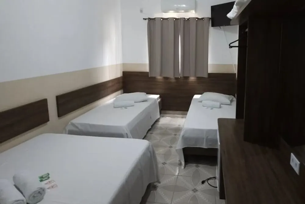 Pousada Bela Rainha: quarto, em Aparecida