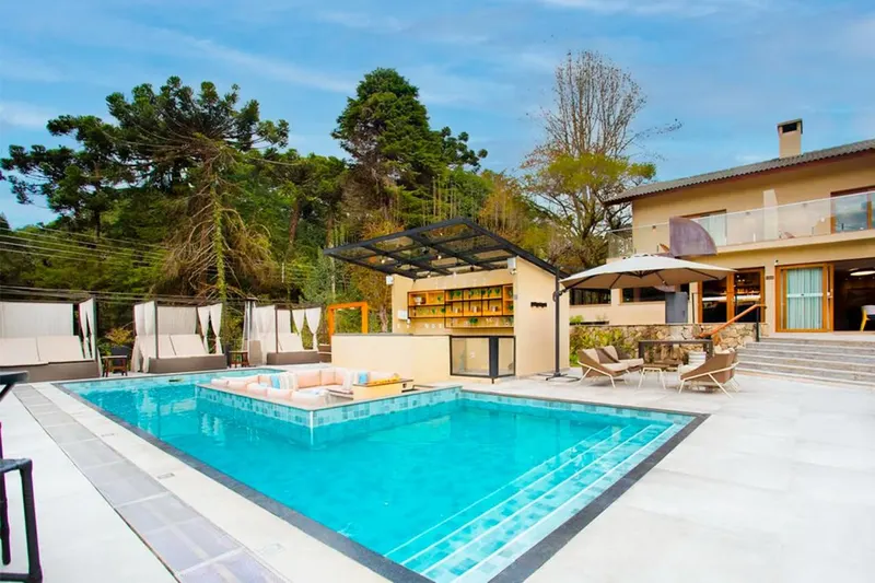 Pousada Boutique Figueira da Serra: piscina, em Campos do Jordão