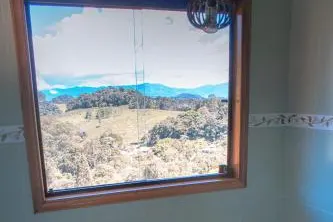 Pousada Canto Dos Pássaros: banheiro, em Santo Antônio do Pinhal