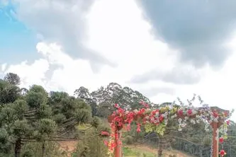Pousada Canto Dos Pássaros: área externa, em Santo Antônio do Pinhal