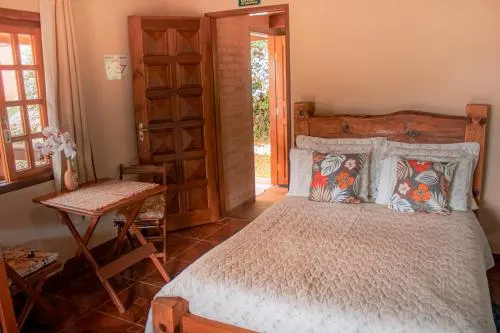Pousada Canto Dos Pássaros: quarto, em Santo Antônio do Pinhal
