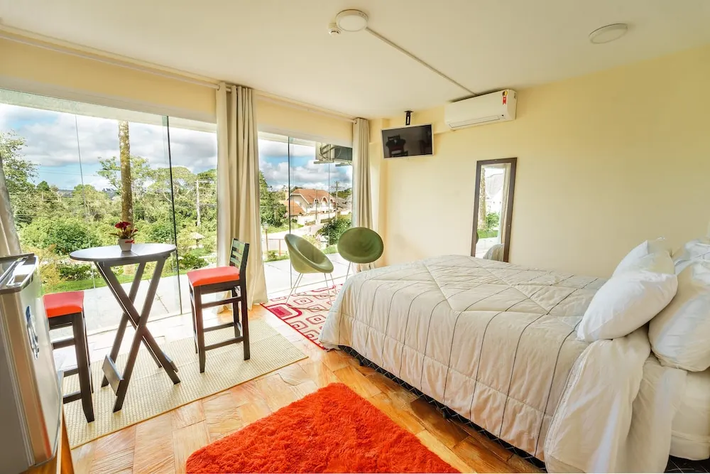 Quarto em Pousada Casa Redonda (Campos do Jordão)