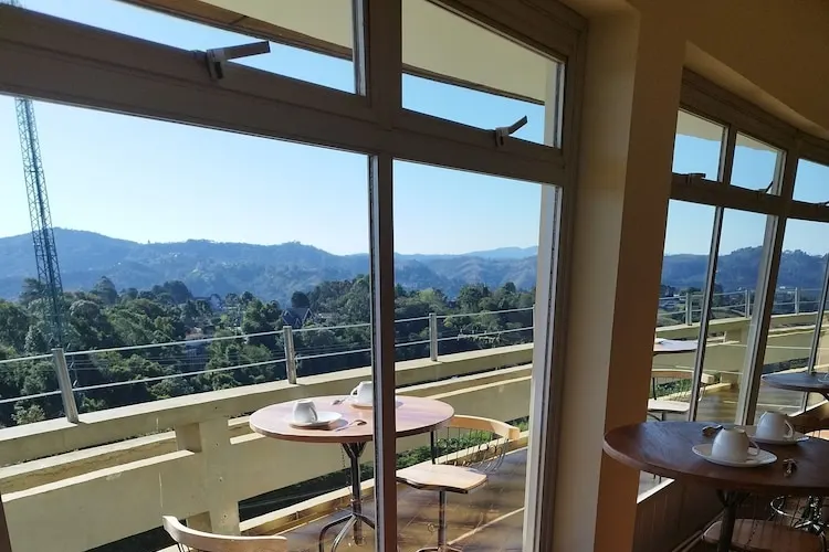 Café da manhã e refeições em Pousada Casa Redonda (Campos do Jordão)