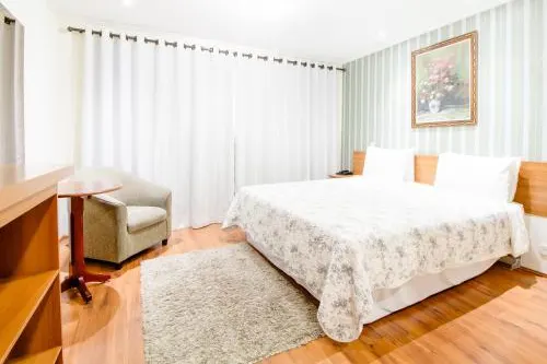 Quarto em Pousada Chateau do Luar (Campos do Jordão)