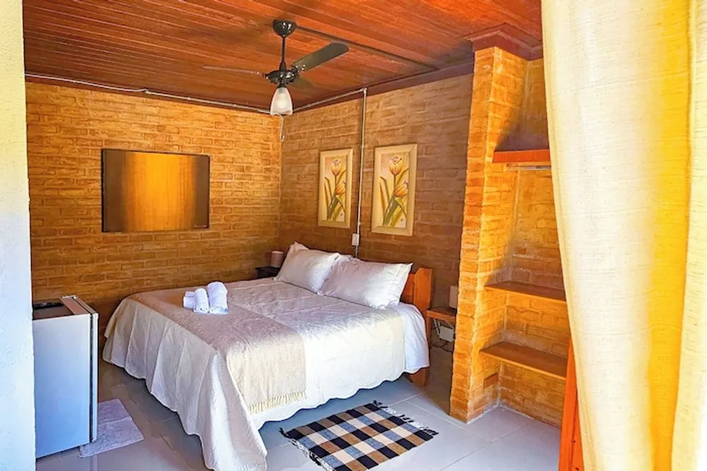 Quarto em Pousada Cores e Flores da Serra (Santo Antônio do Pinhal)