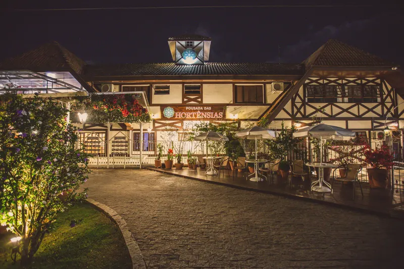 Pousada das Hortensias: fachada, em Campos do Jordão