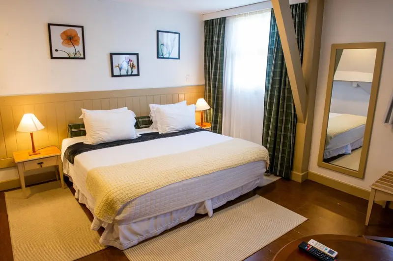 Quarto em Pousada das Lavandas (Campos do Jordão)