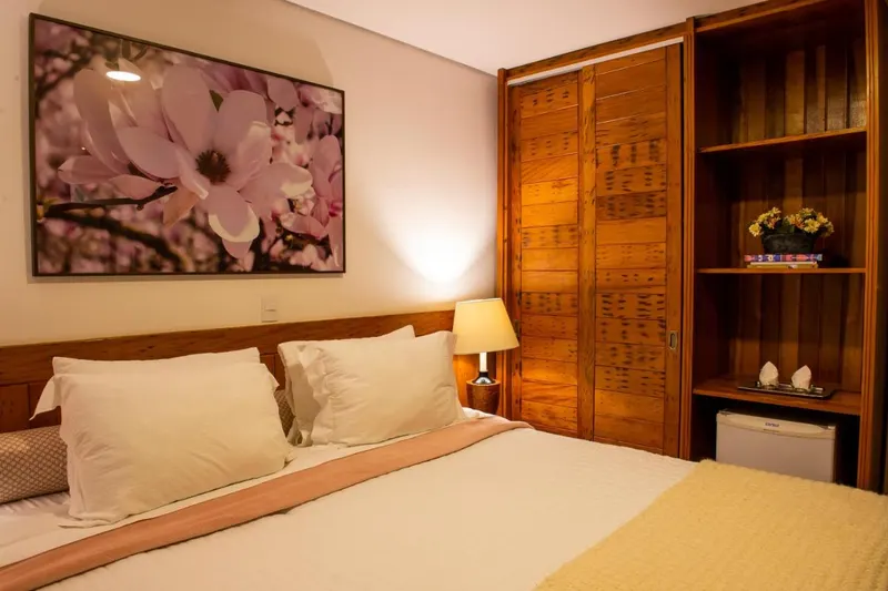 Quarto em Pousada das Lavandas (Campos do Jordão)