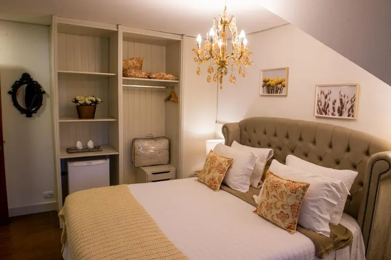 Quarto em Pousada das Lavandas (Campos do Jordão)