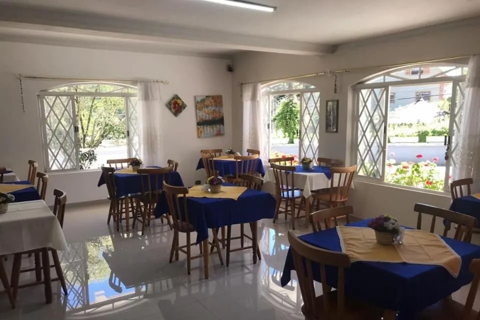 Café da manhã e refeições em Pousada Doce Vida (Campos do Jordão)
