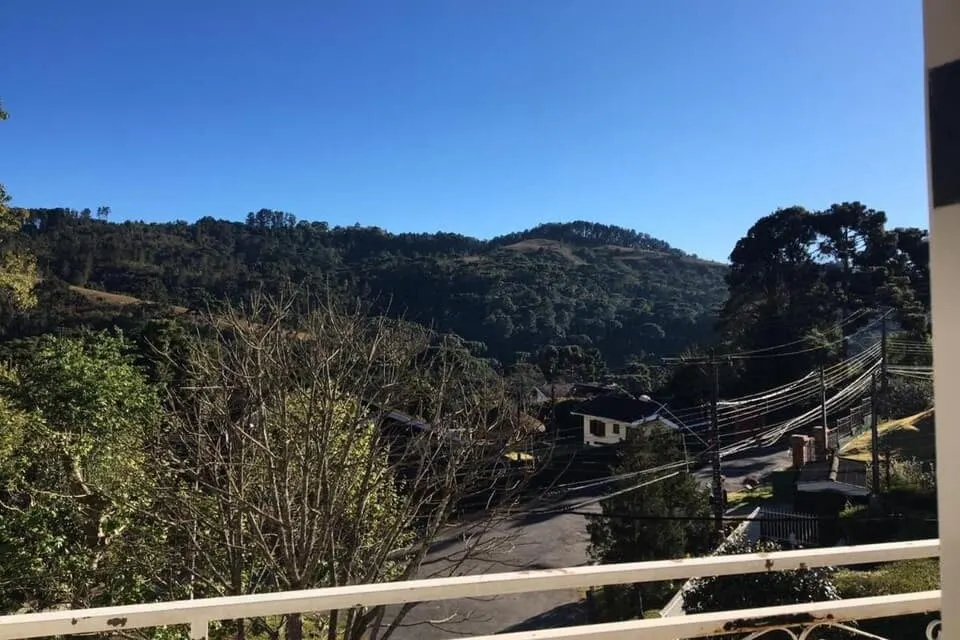 Pousada Doce Vida: vista a partir, em Campos do Jordão