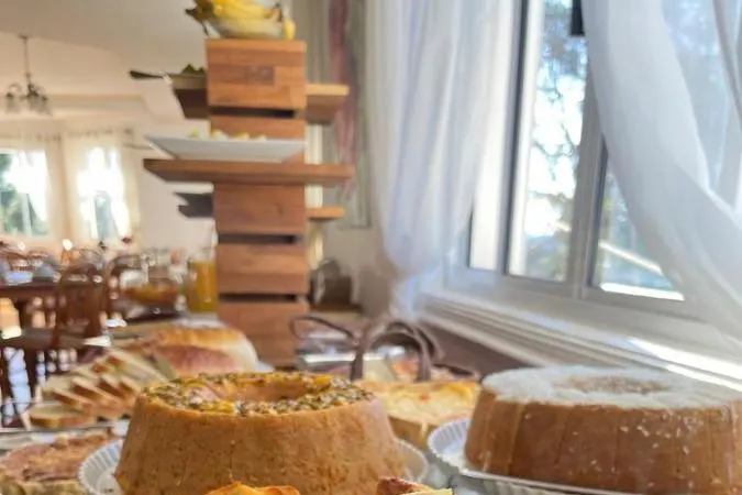 Café da manhã e refeições em Pousada Dom Alfredo José (Campos do Jordão)