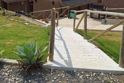 Pousada Groms Village: fachada, em Campos do Jordão