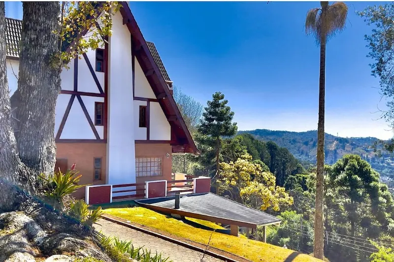 Pousada Hortelã Village: fachada, em Campos do Jordão