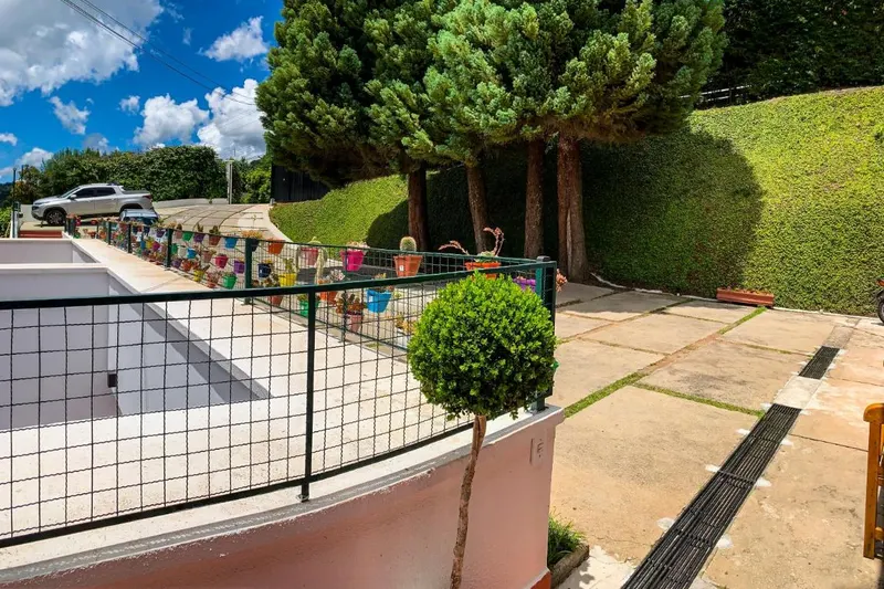 Pousada Hortela: fachada, em Campos do Jordão