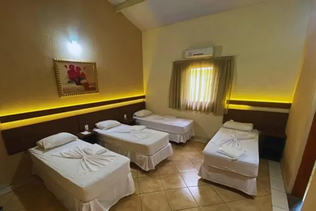 Quarto em Pousada Jovimar (Aparecida)
