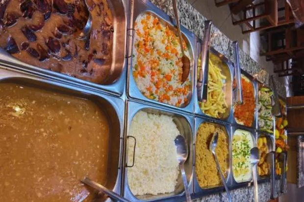 Café da manhã e refeições em Pousada Jovimar (Aparecida)
