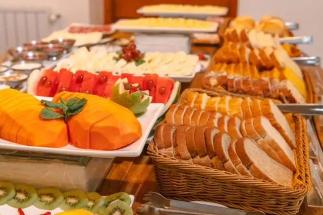 Café da manhã e refeições em Pousada La Toscana (Campos do Jordão)