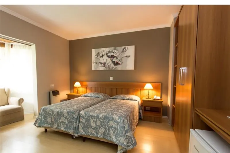 Quarto em Pousada Nacional Inn Campos do Jordão (Campos do Jordão)