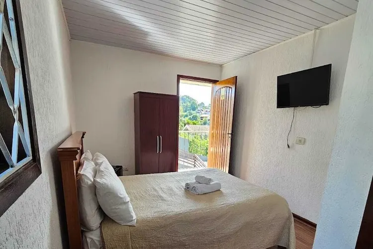 Quarto em Pousada Portal da Serra (Campos do Jordão)