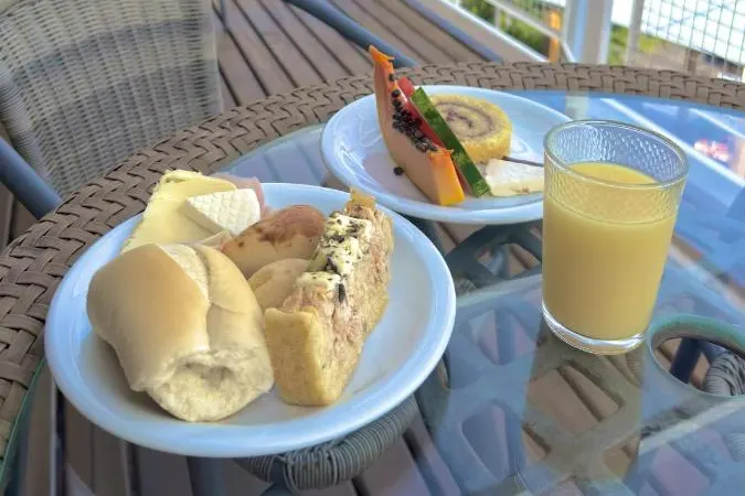 Café da manhã e refeições em Pousada Portal das Cerejeiras (Campos do Jordão)