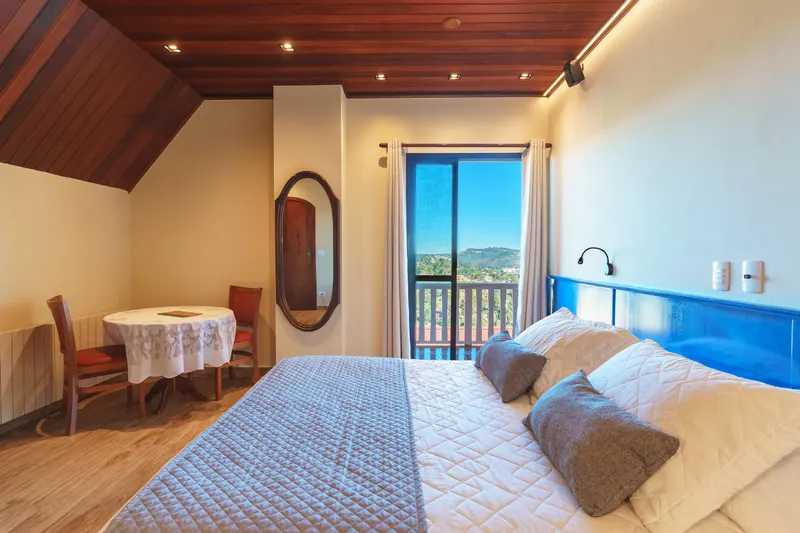 Quarto em Pousada Recanto Almeida (Campos do Jordão)