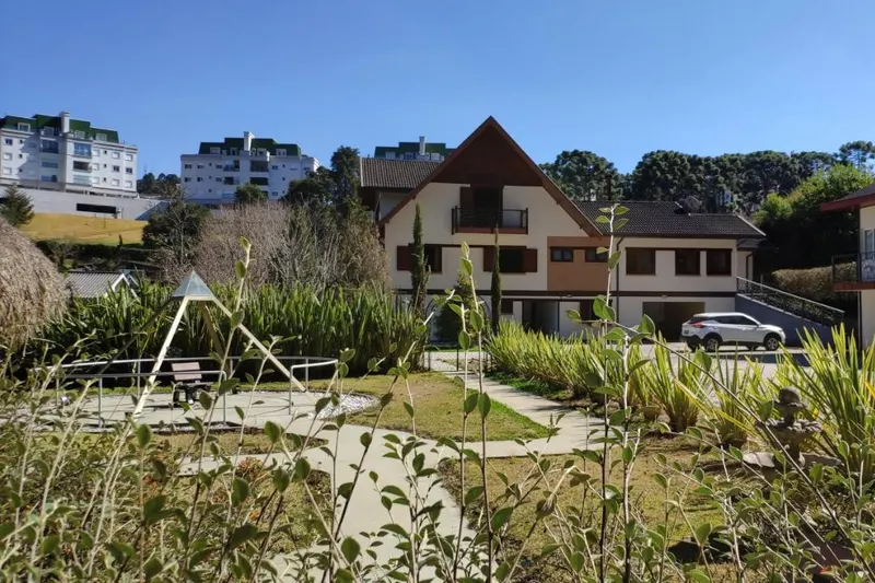 Pousada Recanto Feliz: fachada, em Campos do Jordão