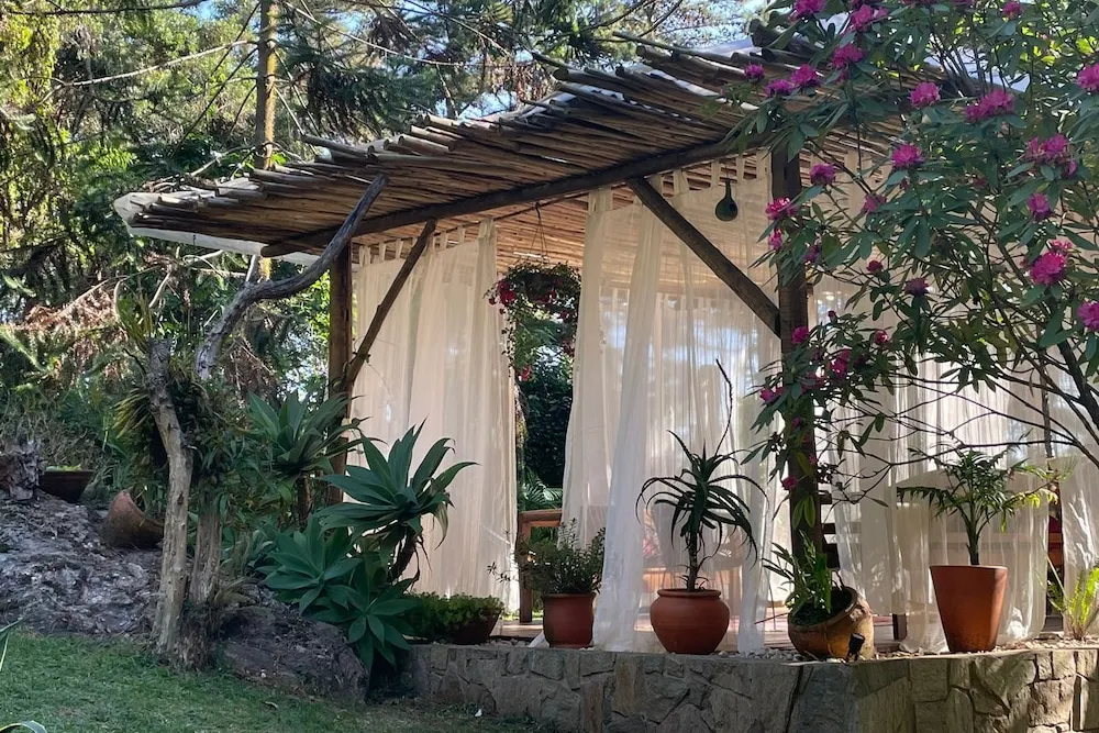 Pousada Refúgio Mantiqueira: área externa, em São Bento do Sapucaí