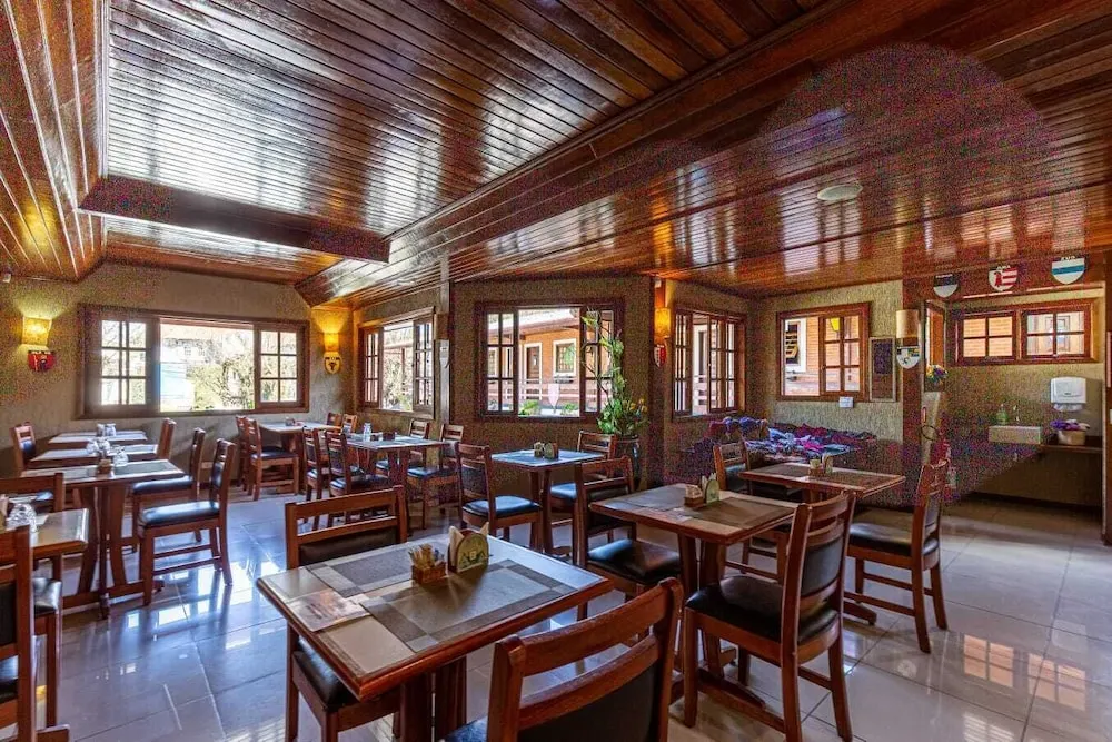 Café da manhã e refeições em Pousada Saint Gallen (Campos do Jordão)