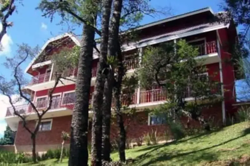 Pousada Serra do Jordão: fachada, em Campos do Jordão