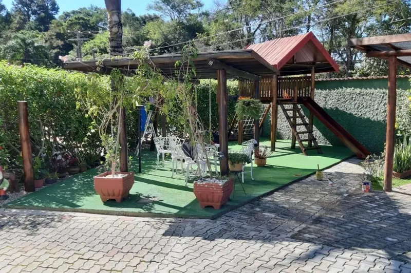 Espaço para crianças em Pousada Serrano (São Bento do Sapucaí)